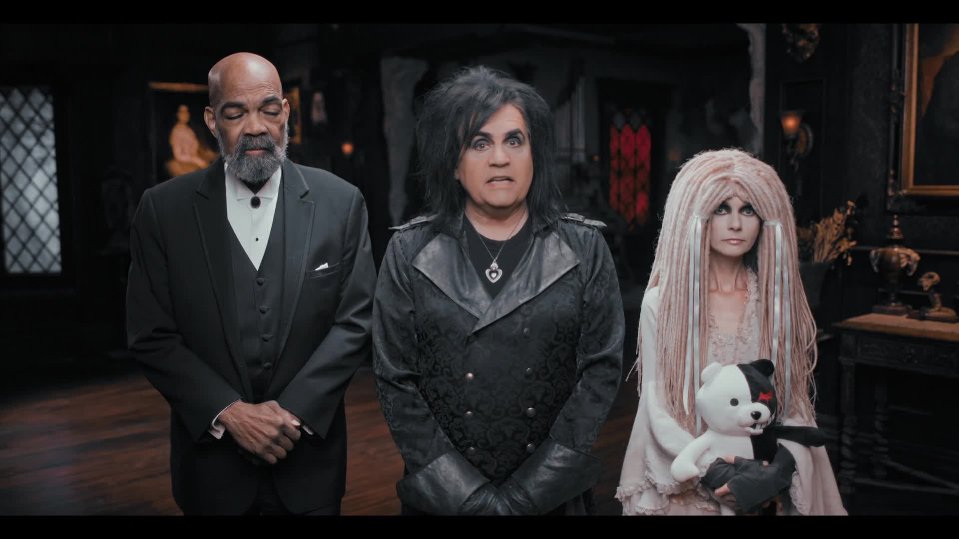 Creature Features: Earth vs Flying Saucers